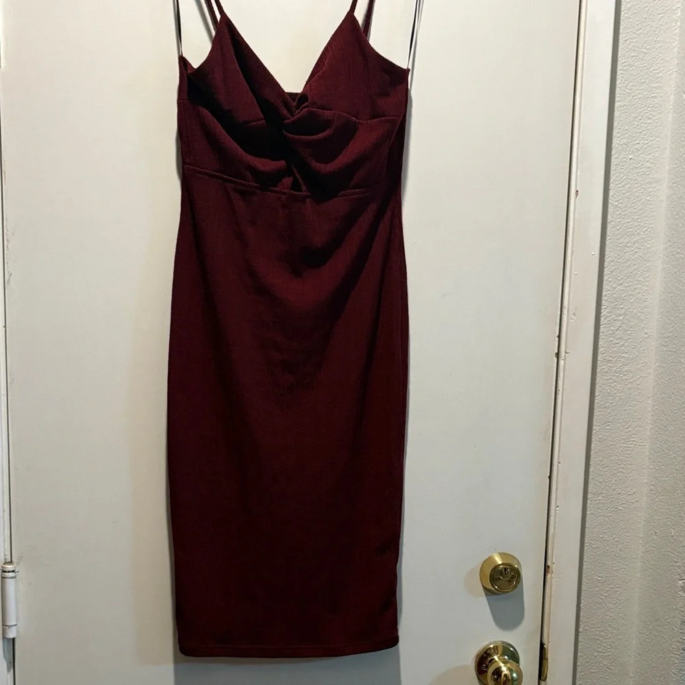 Guess Burgundy Midi Dress with Spaghetti Straps